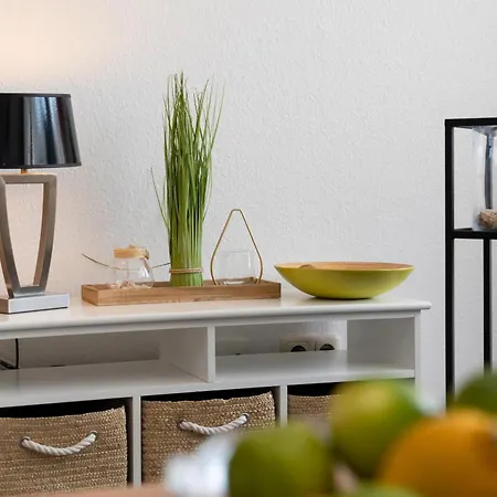 Strandstrasse 아파트